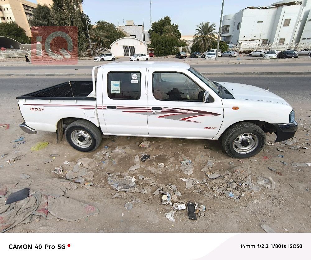 نيسان بيك اب